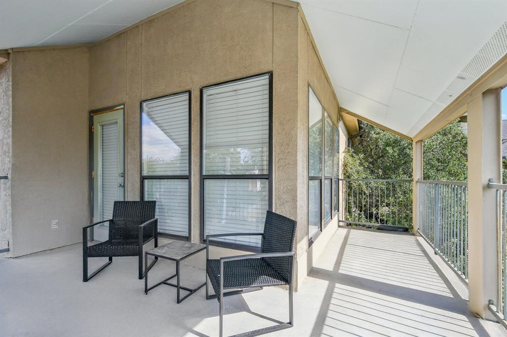 1910 Robbins Pl # 301, Austin, TX 78705