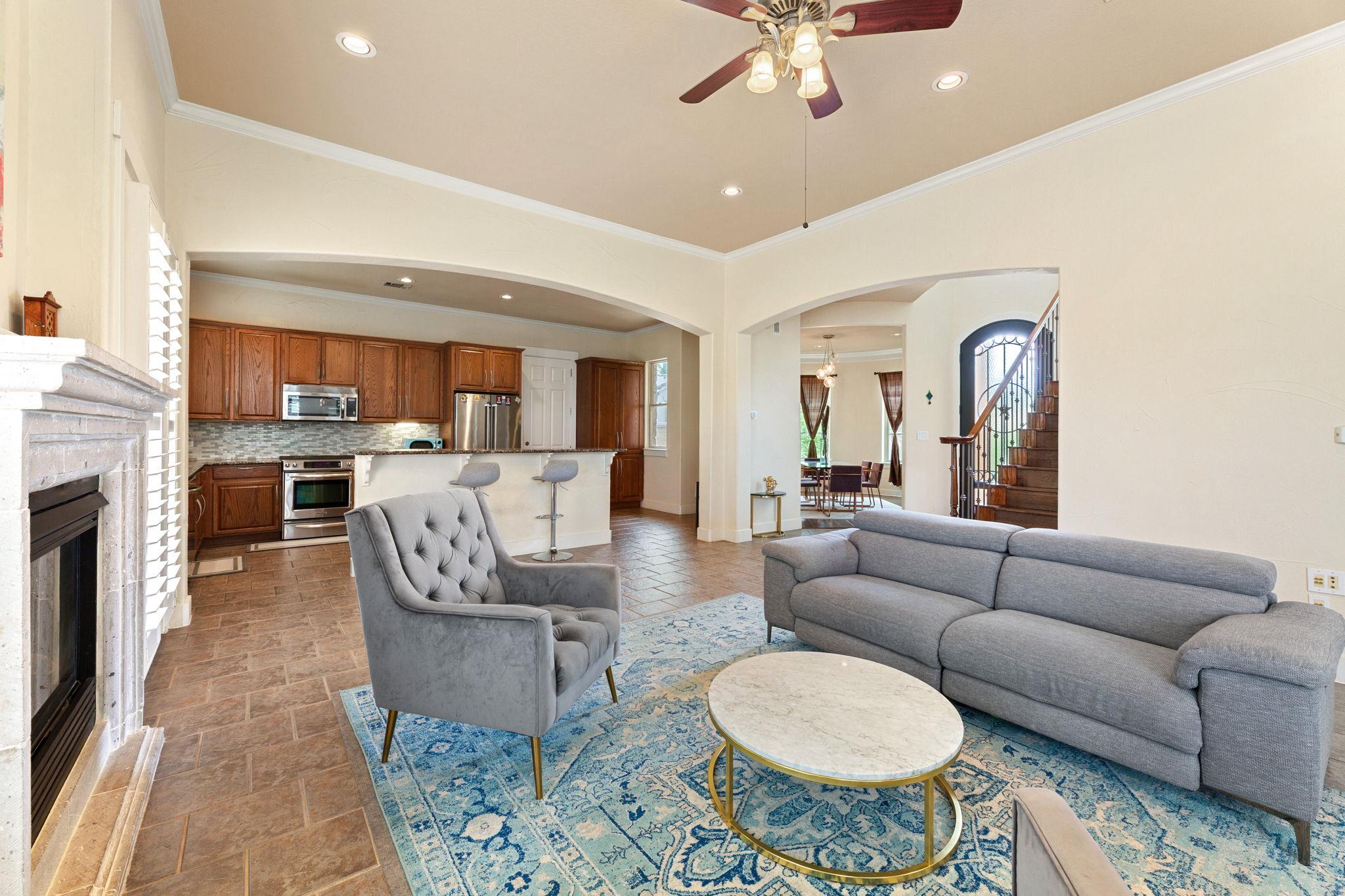 2800 Waymaker Way # 63, Austin, TX 78746