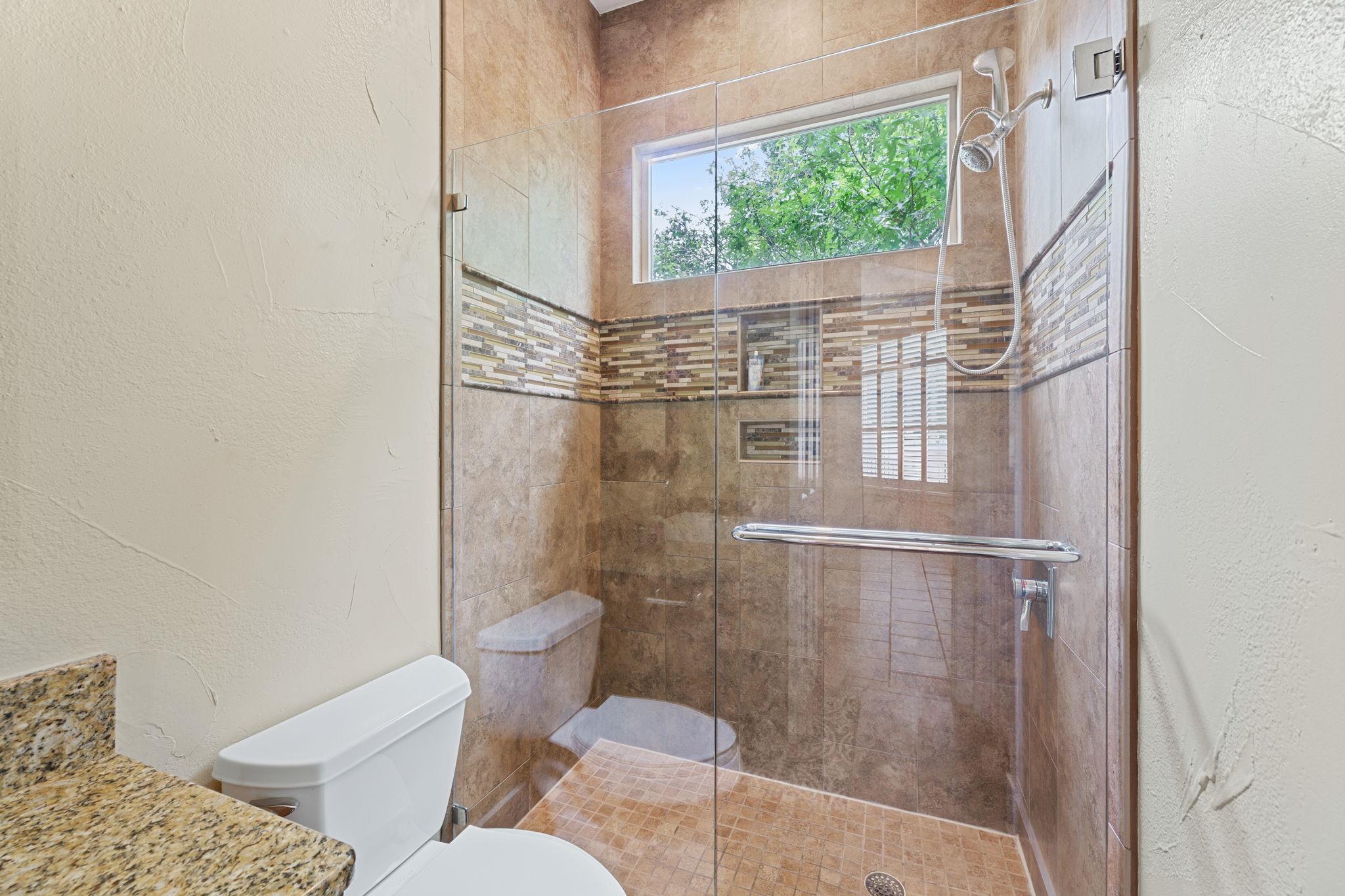 2800 Waymaker Way # 63, Austin, TX 78746