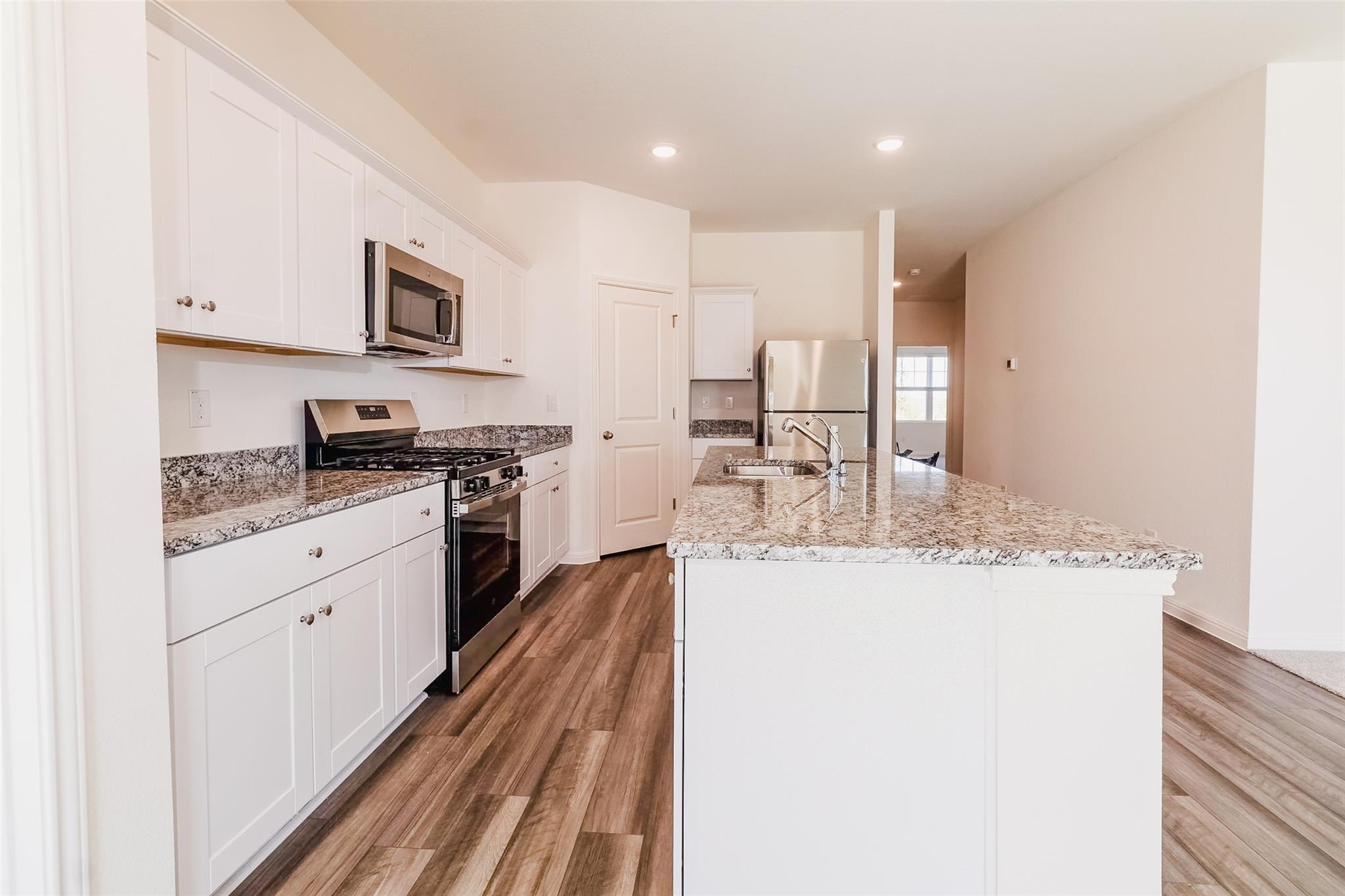 1524 Morris Loop, San Marcos, TX 78666