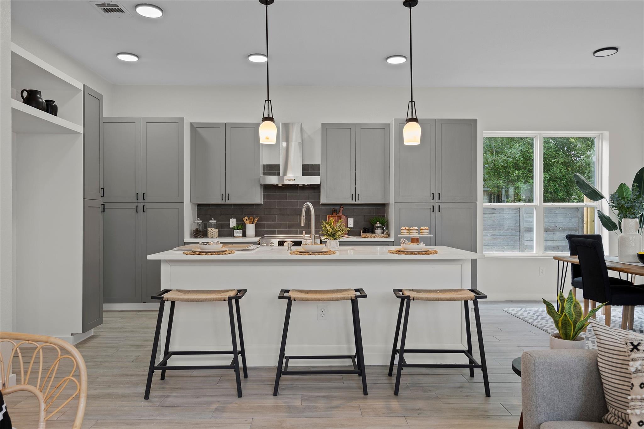 3611 Munson St, Austin, TX 78721