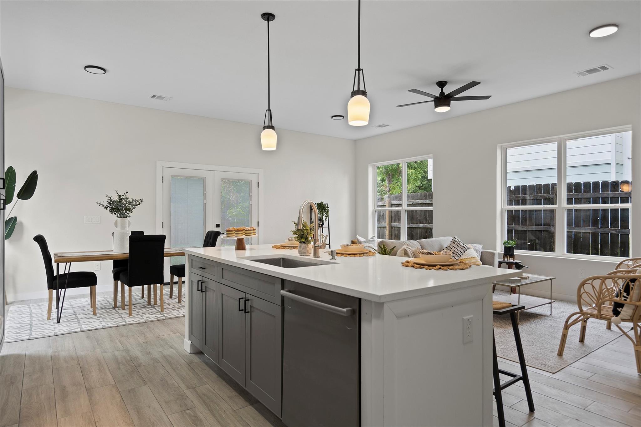 3611 Munson St, Austin, TX 78721