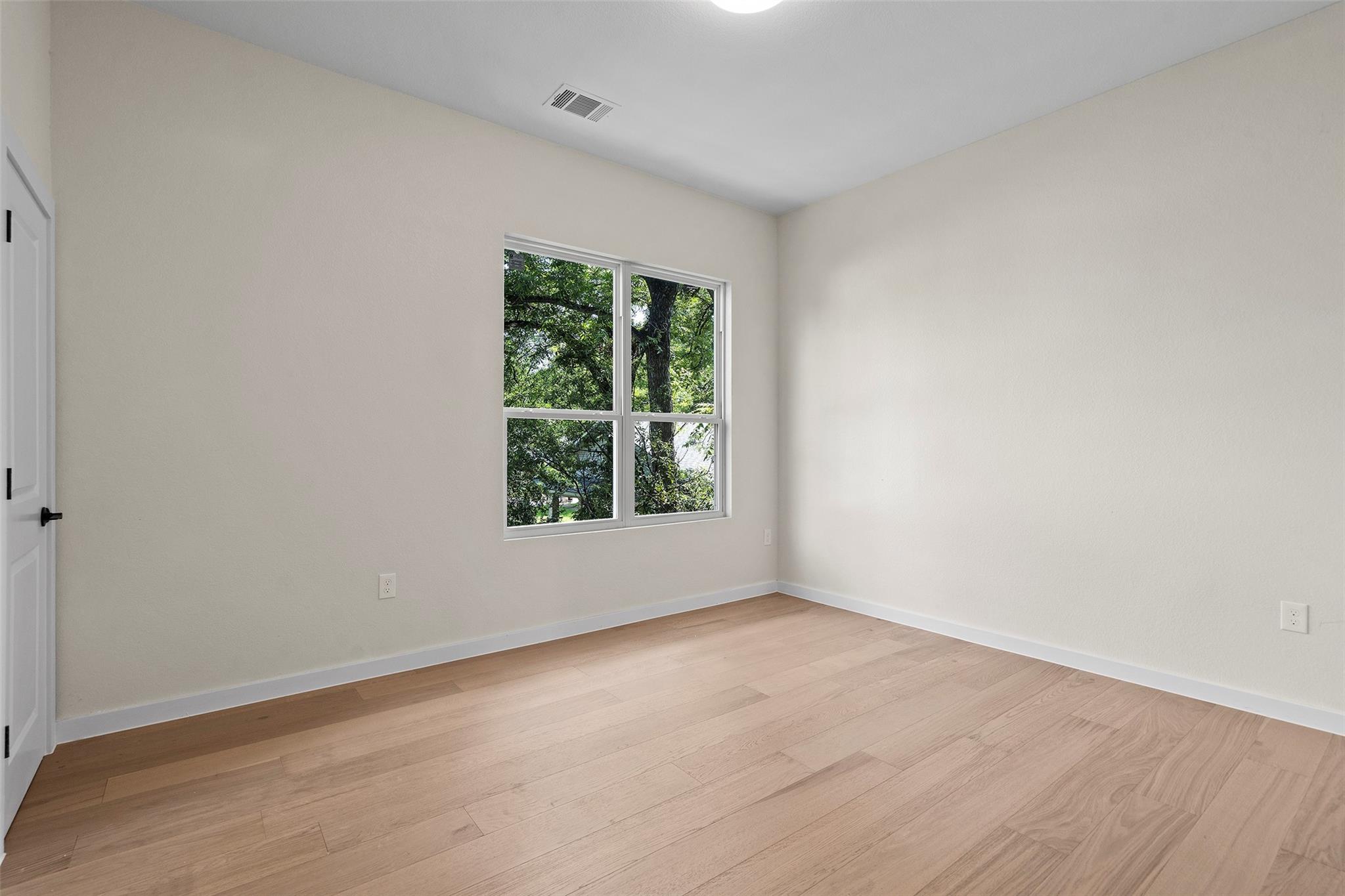 3613 Munson St, Austin, TX 78721