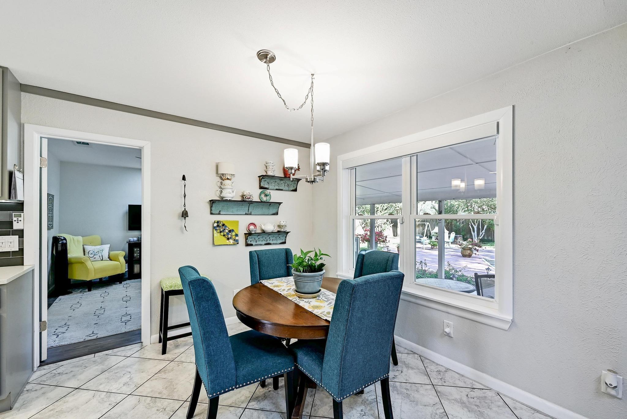 1501 Bluff Dr, Round Rock, TX 78681