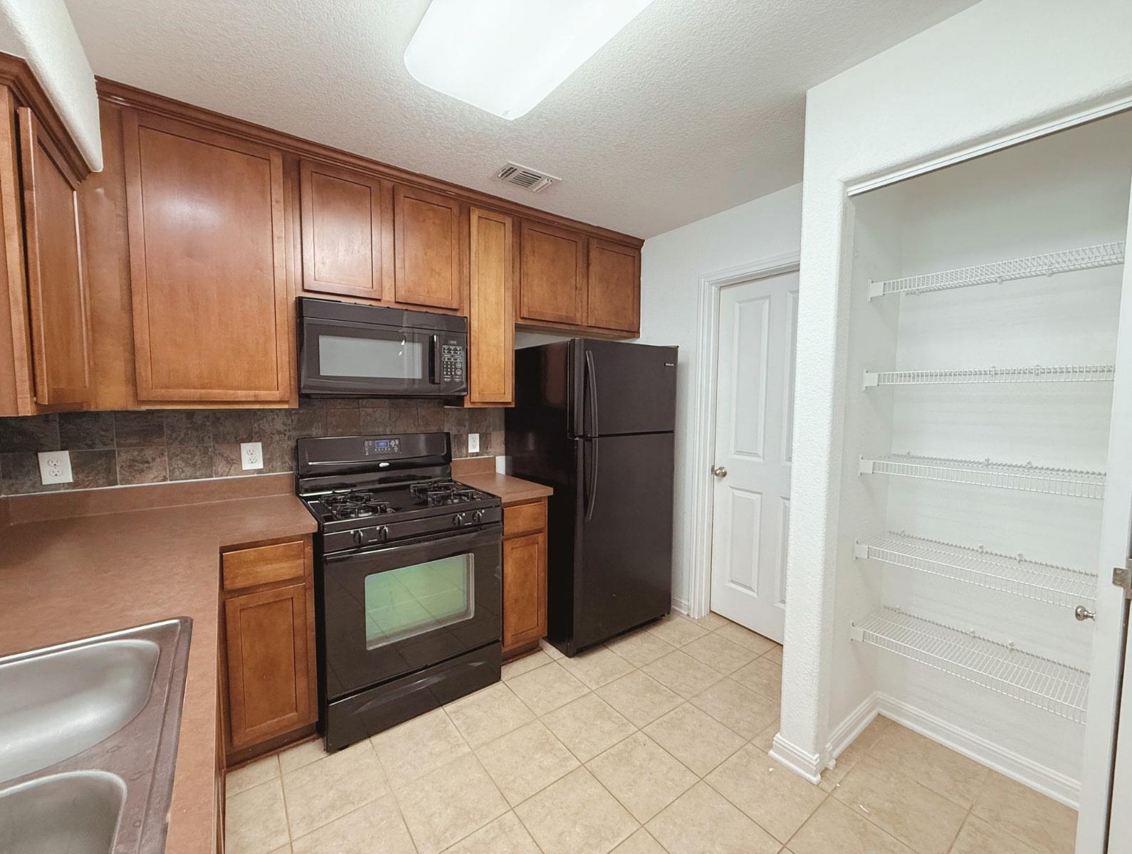 130 Rush Haven # F082, San Marcos, TX 78666