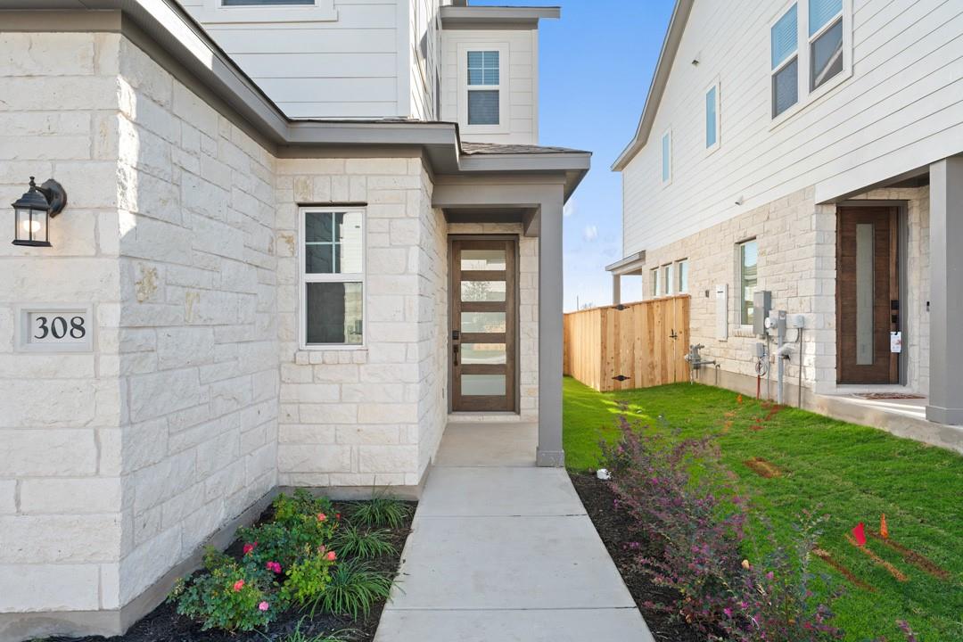 308 Emerie Way, Georgetown, TX 78626