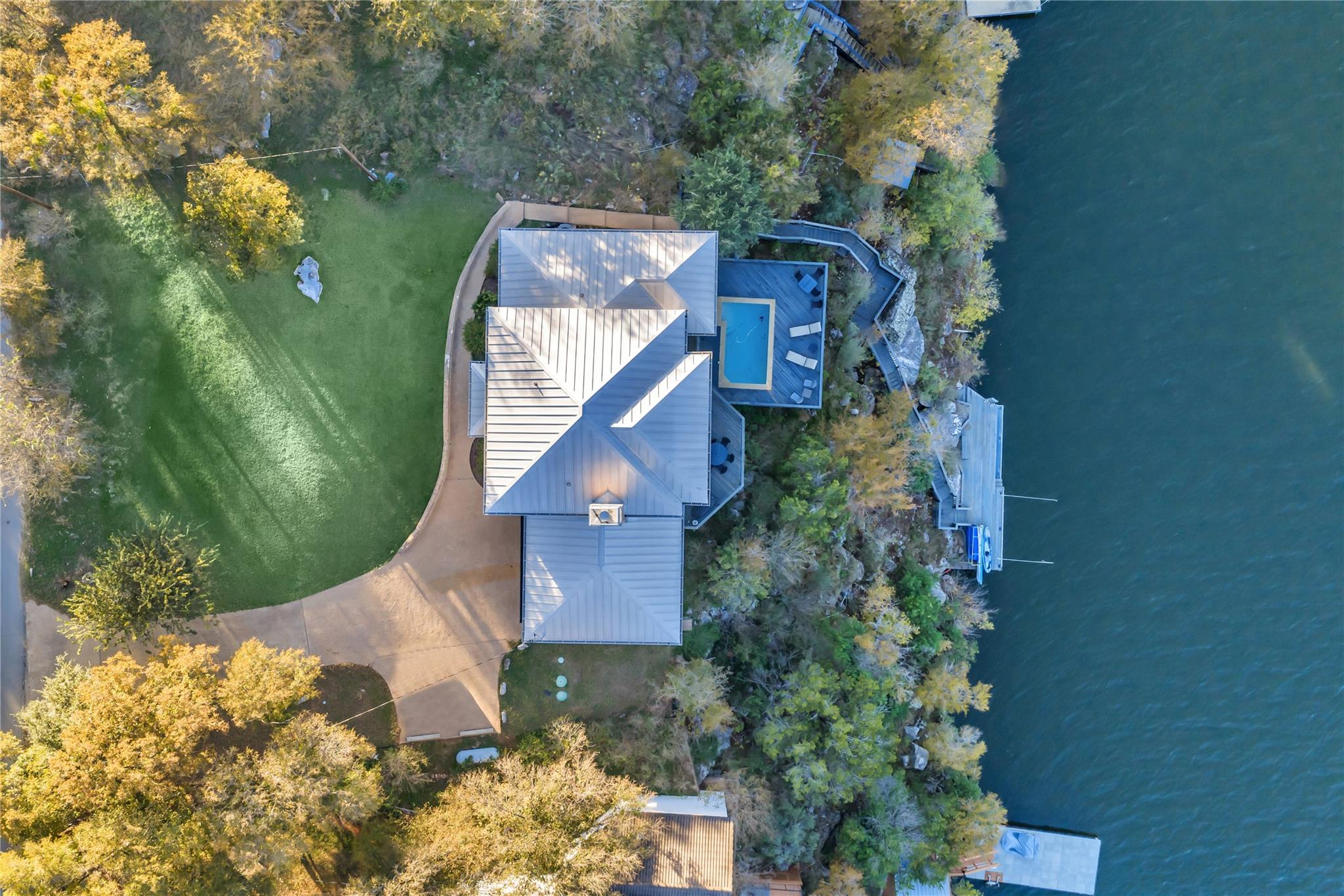 508 Los Escondidos St, Marble Falls, TX 78654