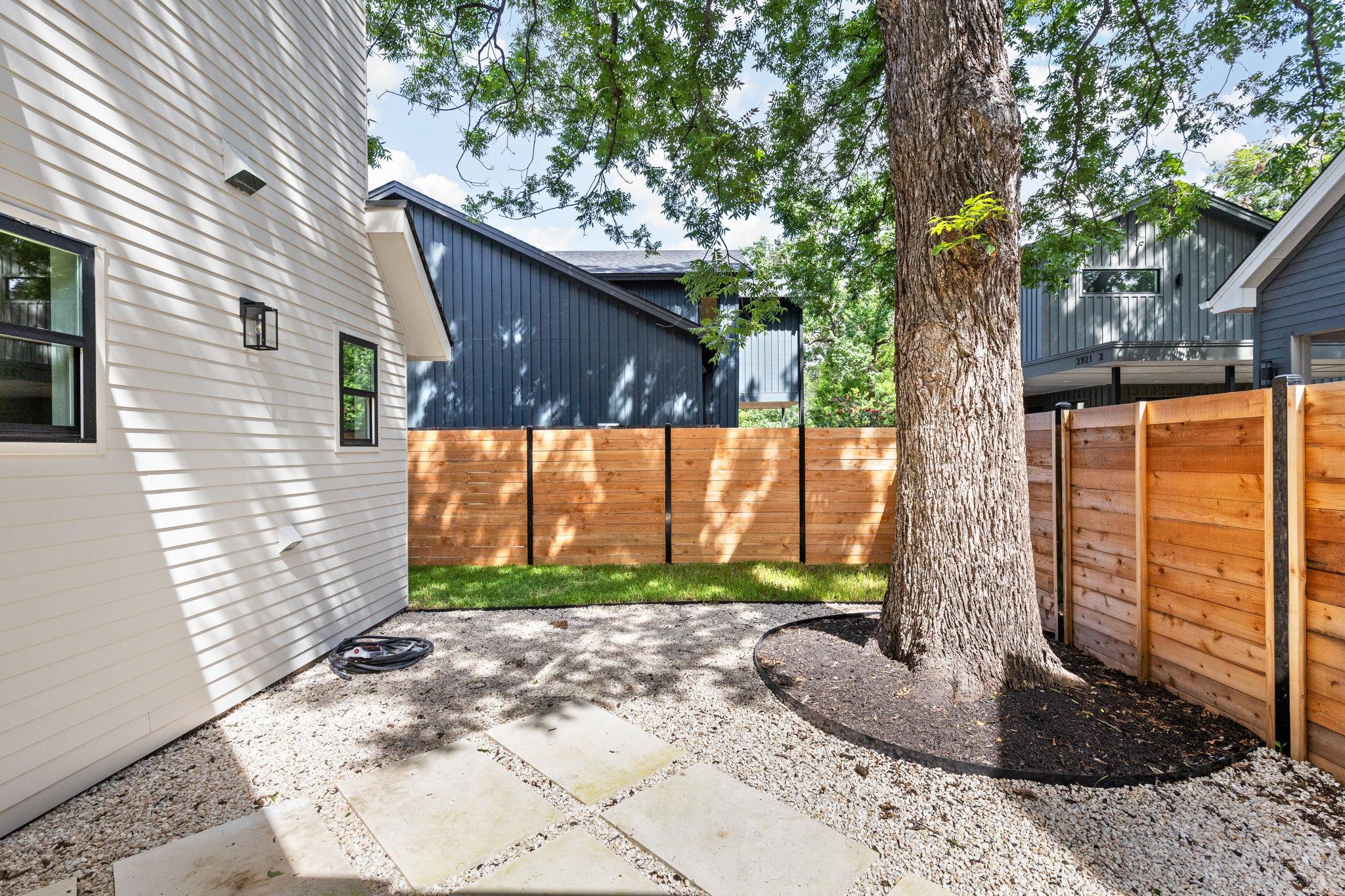 2917 Lyons Rd # 1, Austin, TX 78702