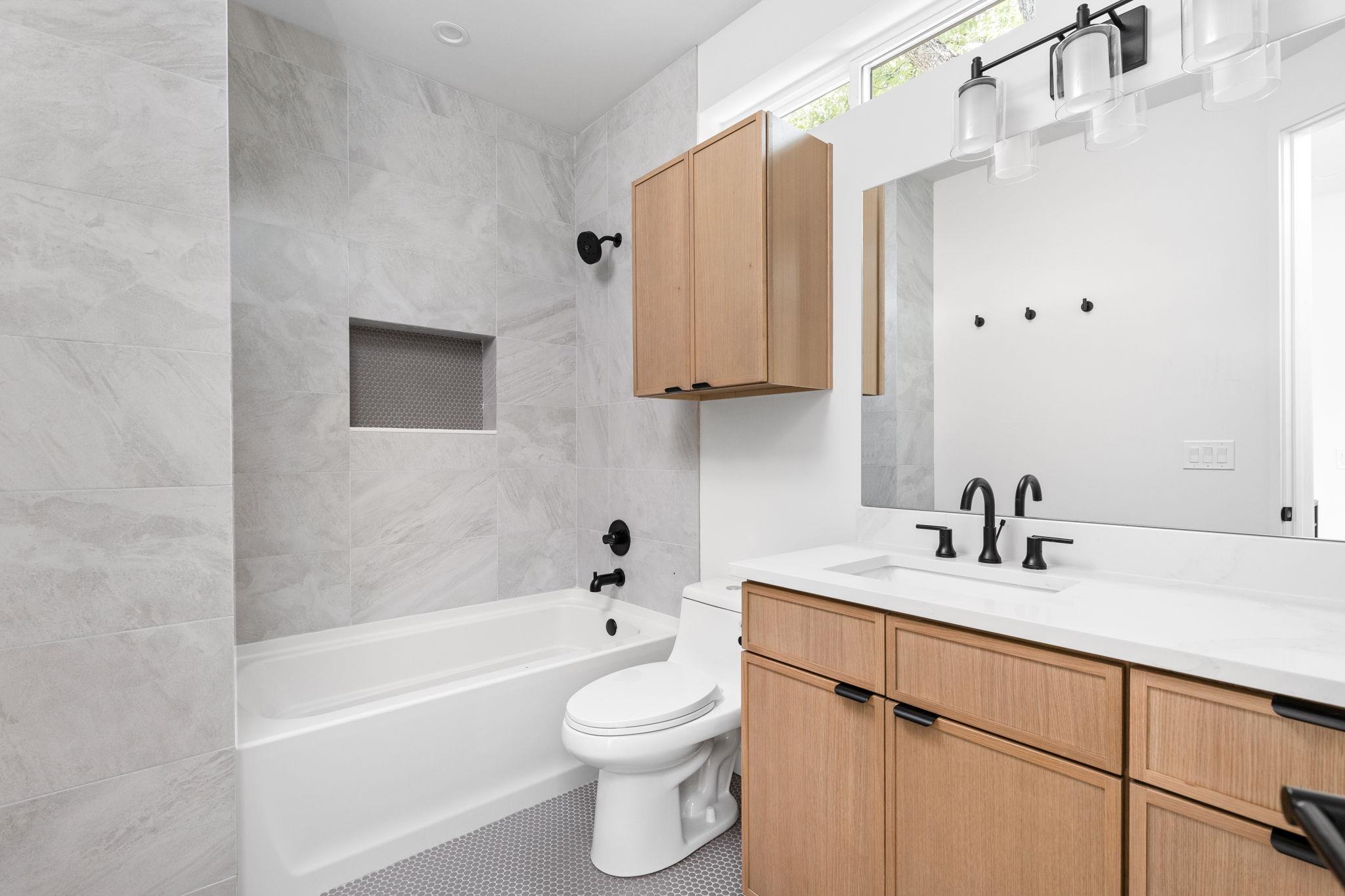 2917 Lyons Rd # 1, Austin, TX 78702