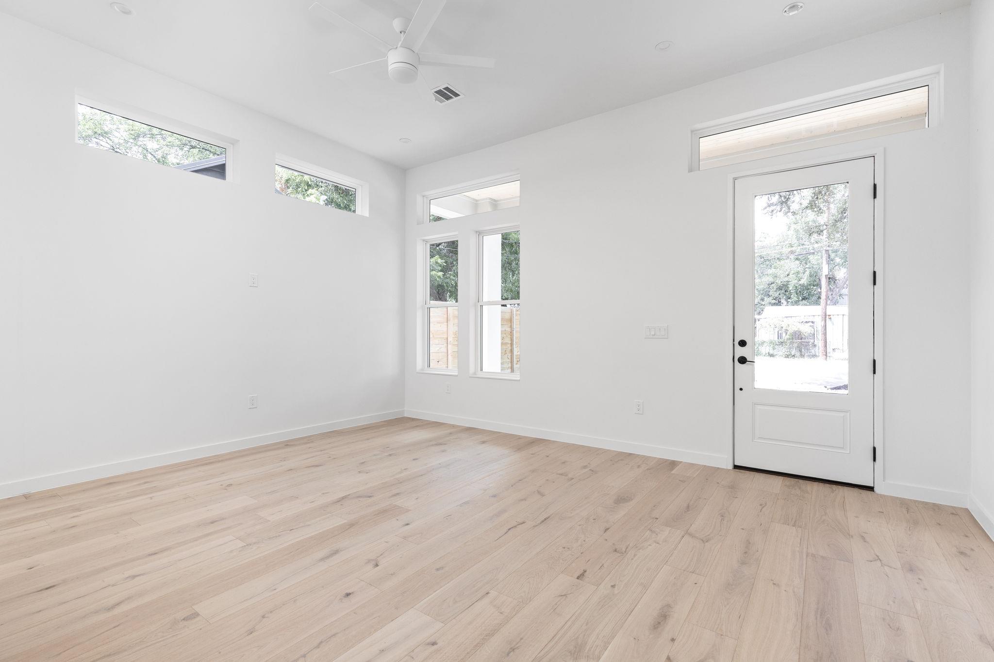 2917 Lyons Rd # 1, Austin, TX 78702