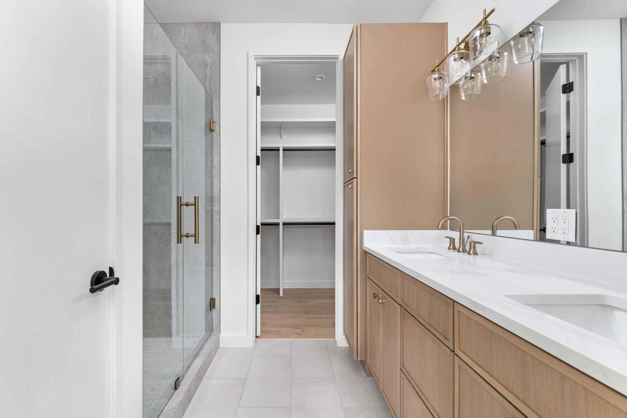 2917 Lyons Rd # 1, Austin, TX 78702