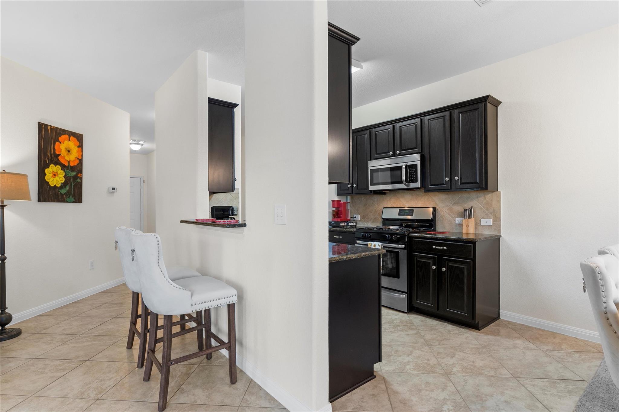 128 Moulins Ln, Georgetown, TX 78626