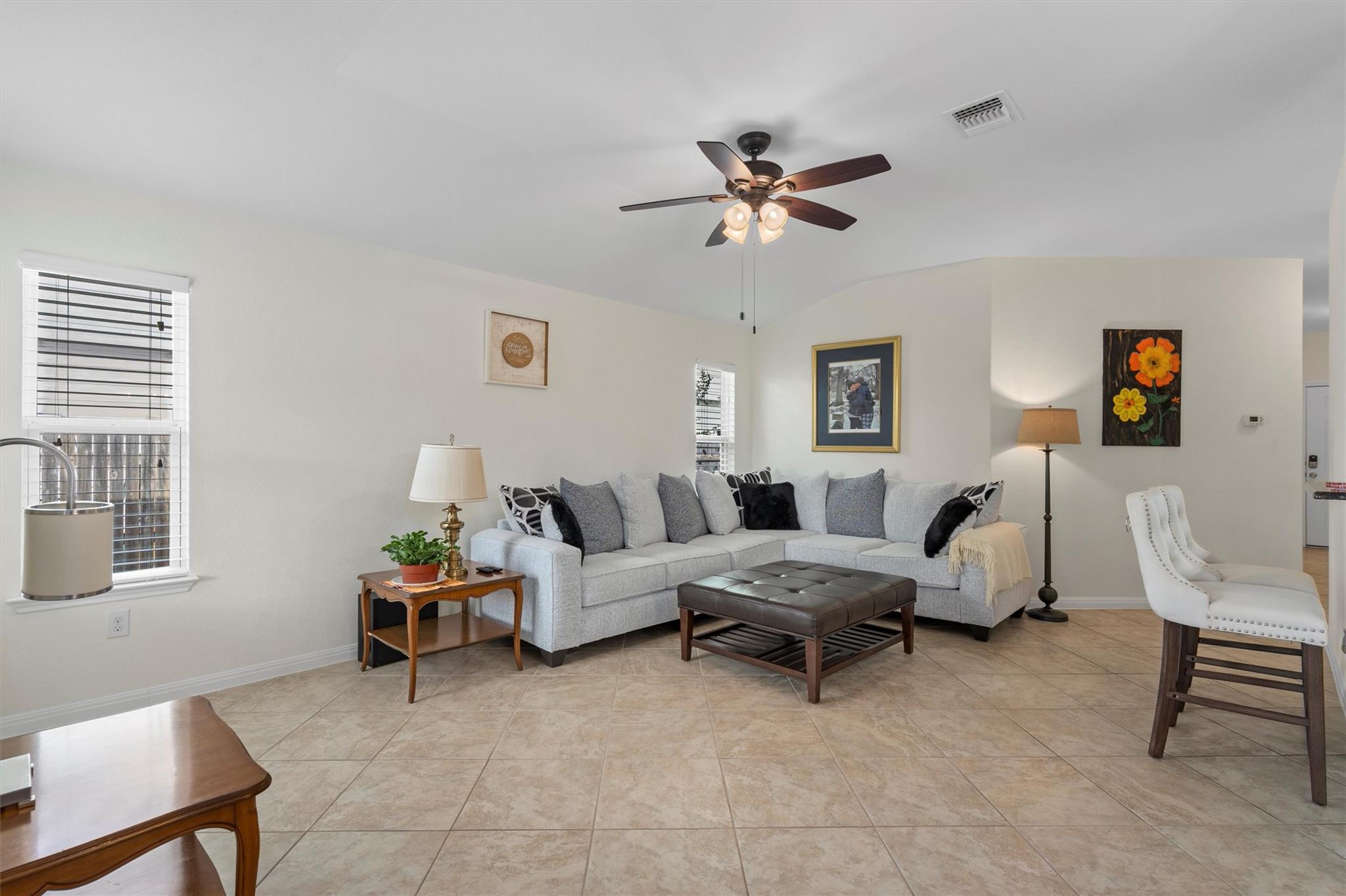 128 Moulins Ln, Georgetown, TX 78626