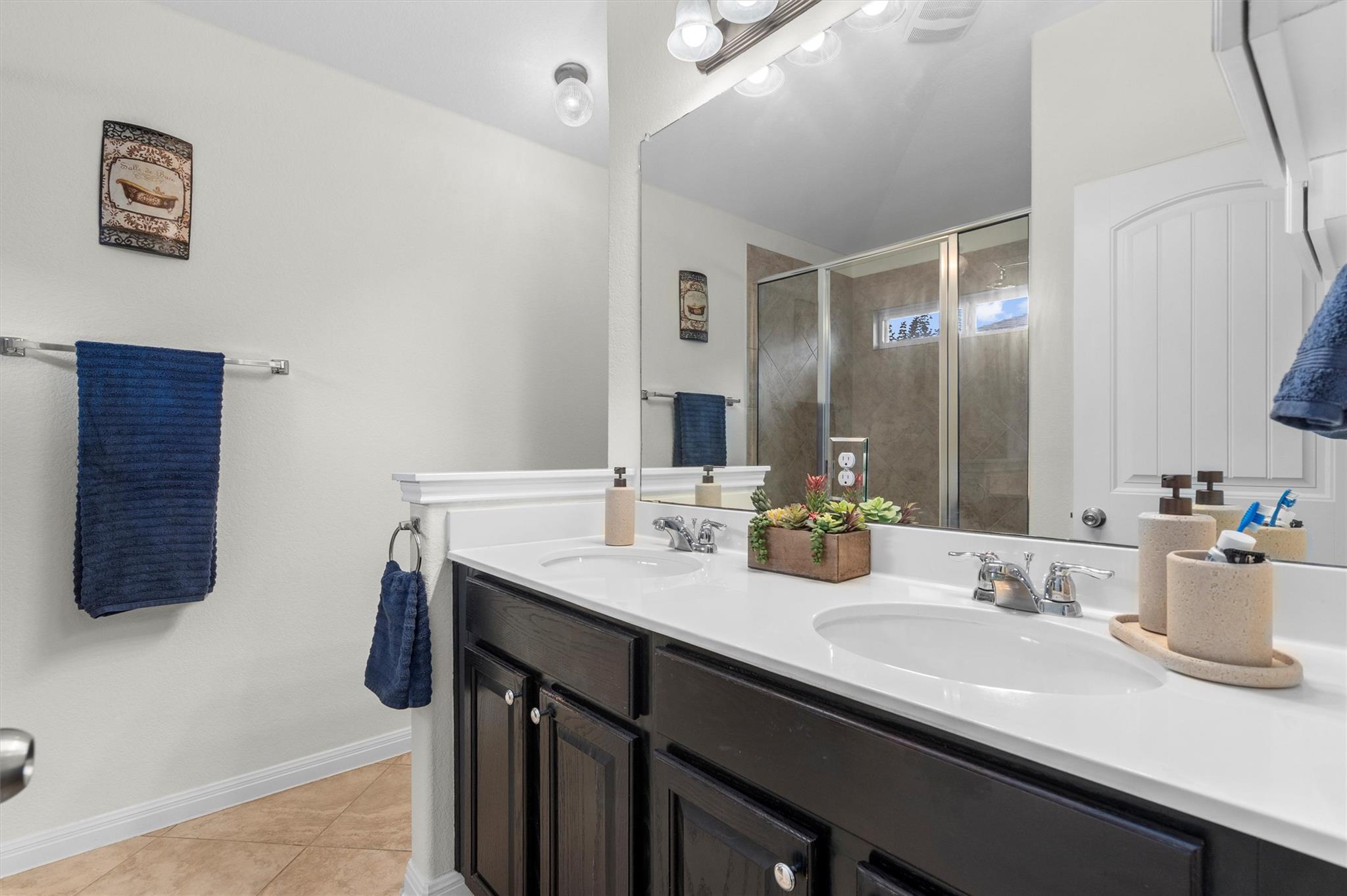 128 Moulins Ln, Georgetown, TX 78626