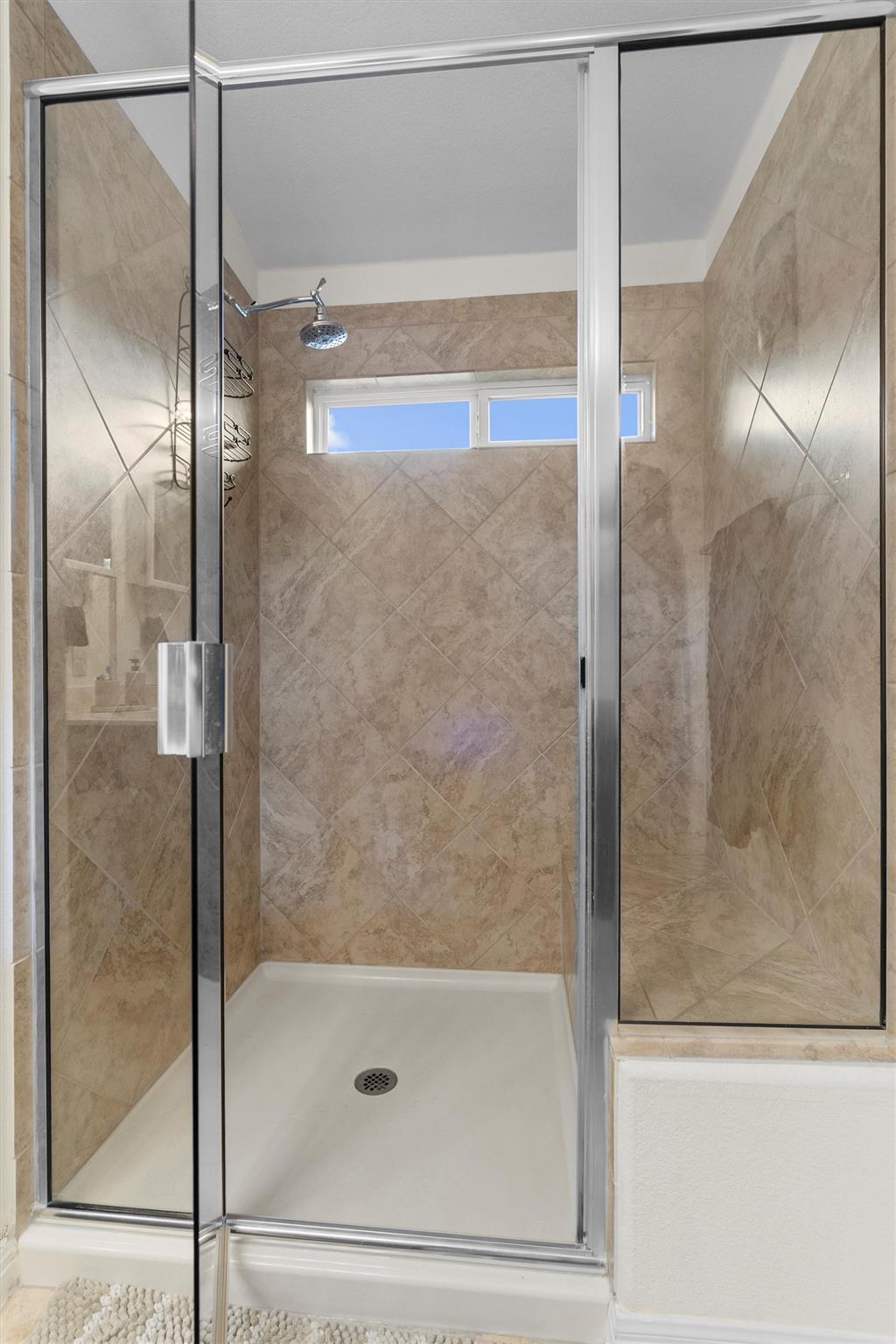 128 Moulins Ln, Georgetown, TX 78626