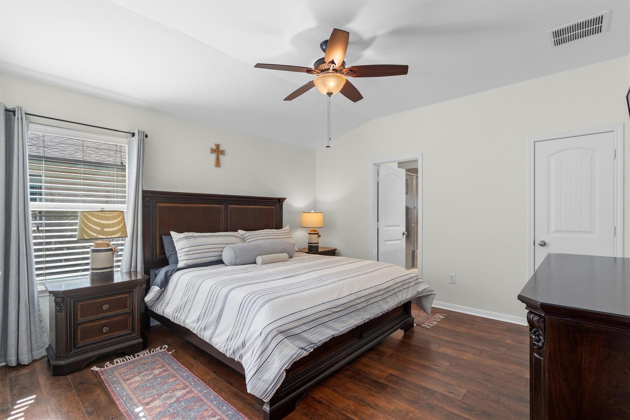 128 Moulins Ln, Georgetown, TX 78626