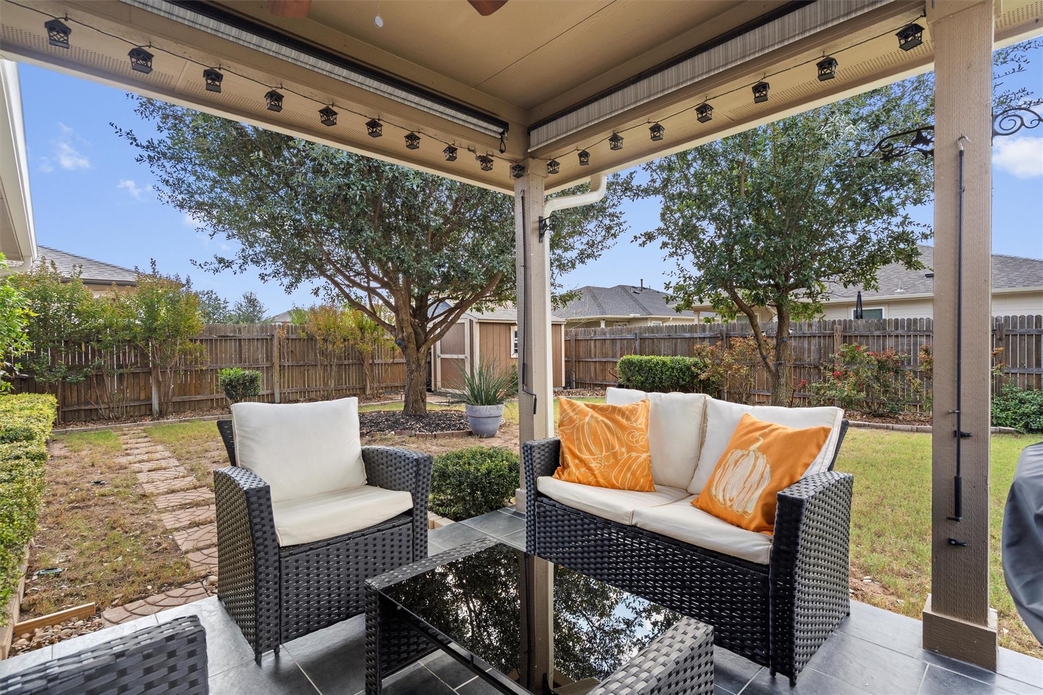 128 Moulins Ln, Georgetown, TX 78626