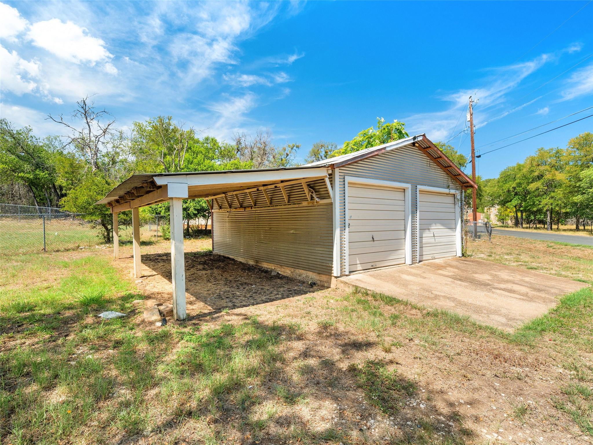15803 Wildwood Trl, Austin, TX 78734