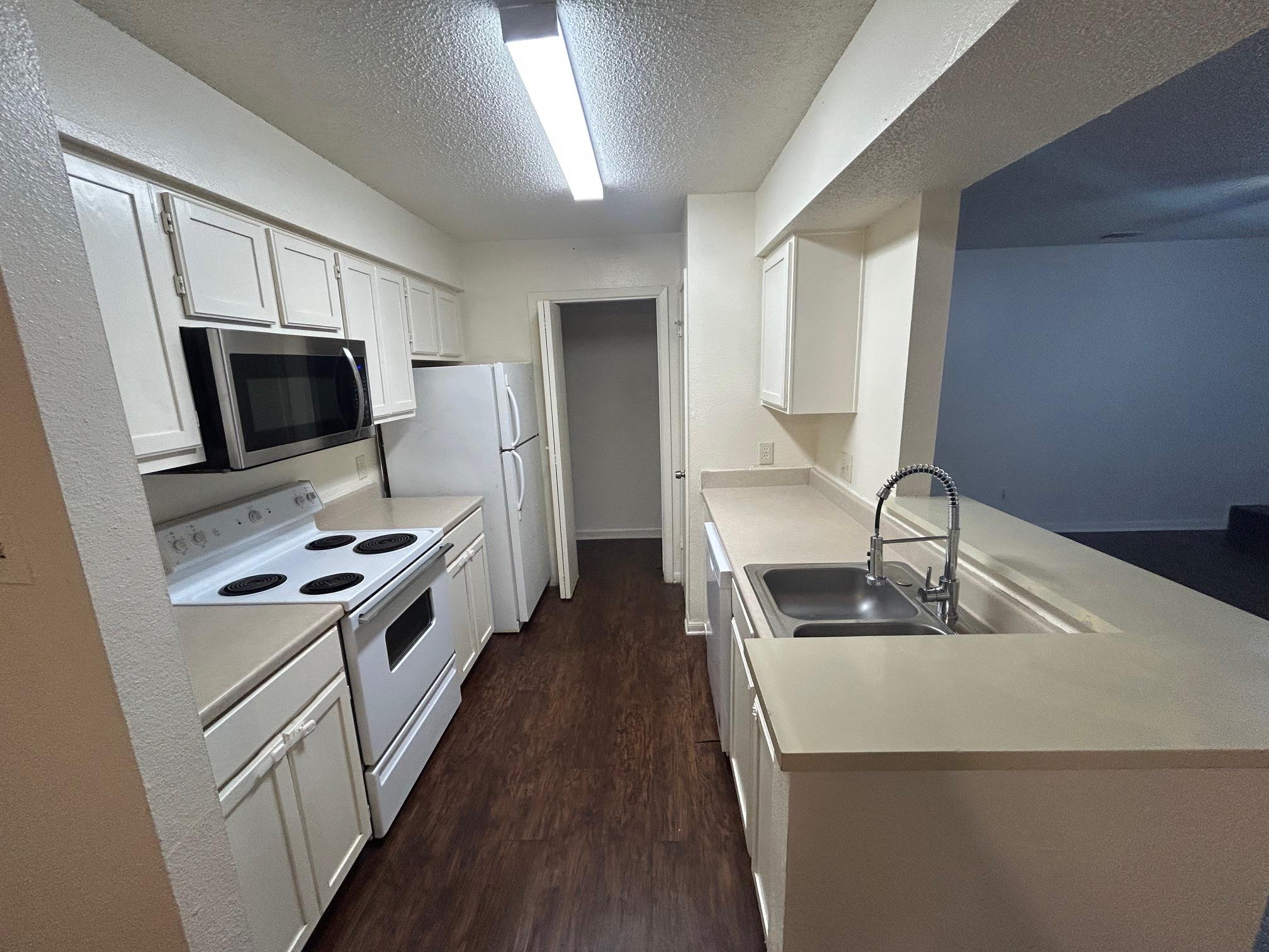 8812 Schick Rd Rd # C, Austin, TX 78729