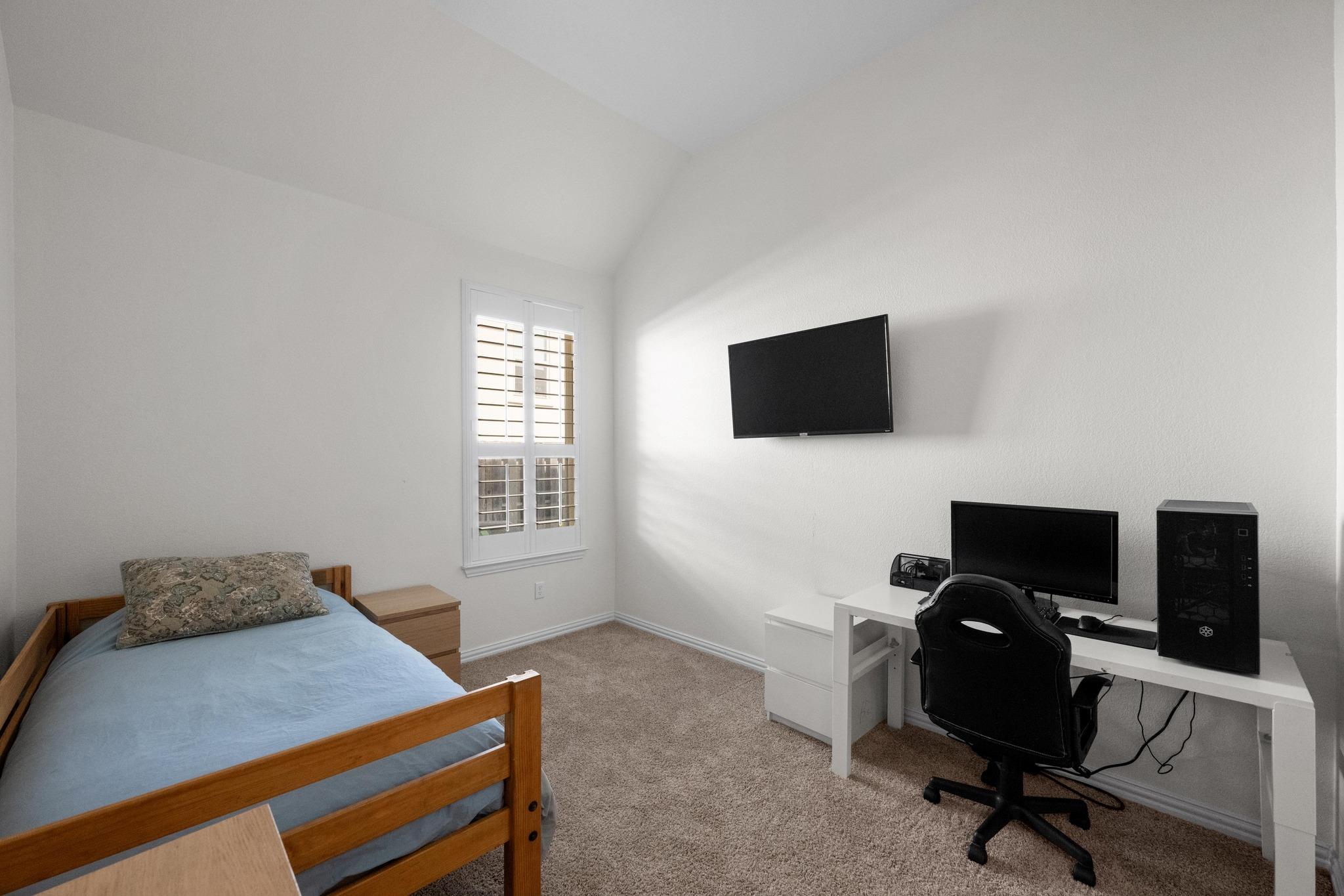 16101 Golden Top Dr, Austin, TX 78738