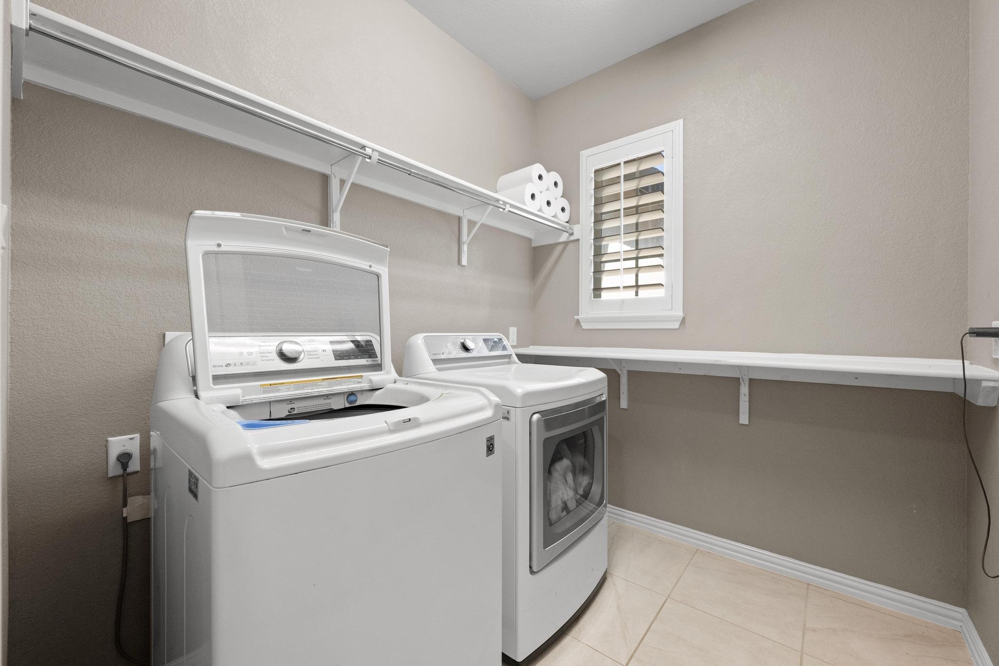 16101 Golden Top Dr, Austin, TX 78738