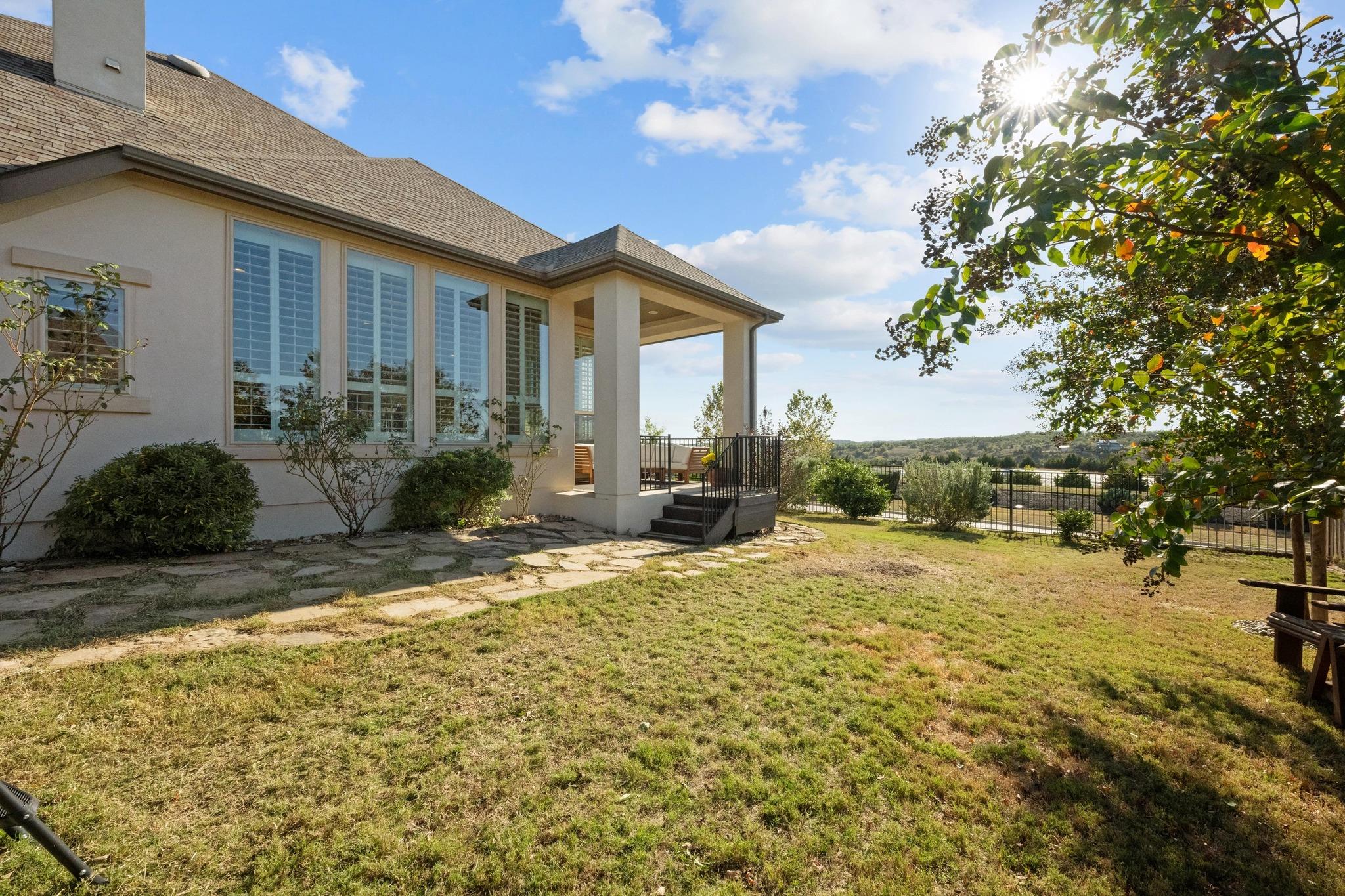 16101 Golden Top Dr, Austin, TX 78738