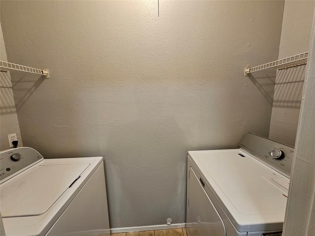 12166 Metric Blvd # 2006, Austin, TX 78758