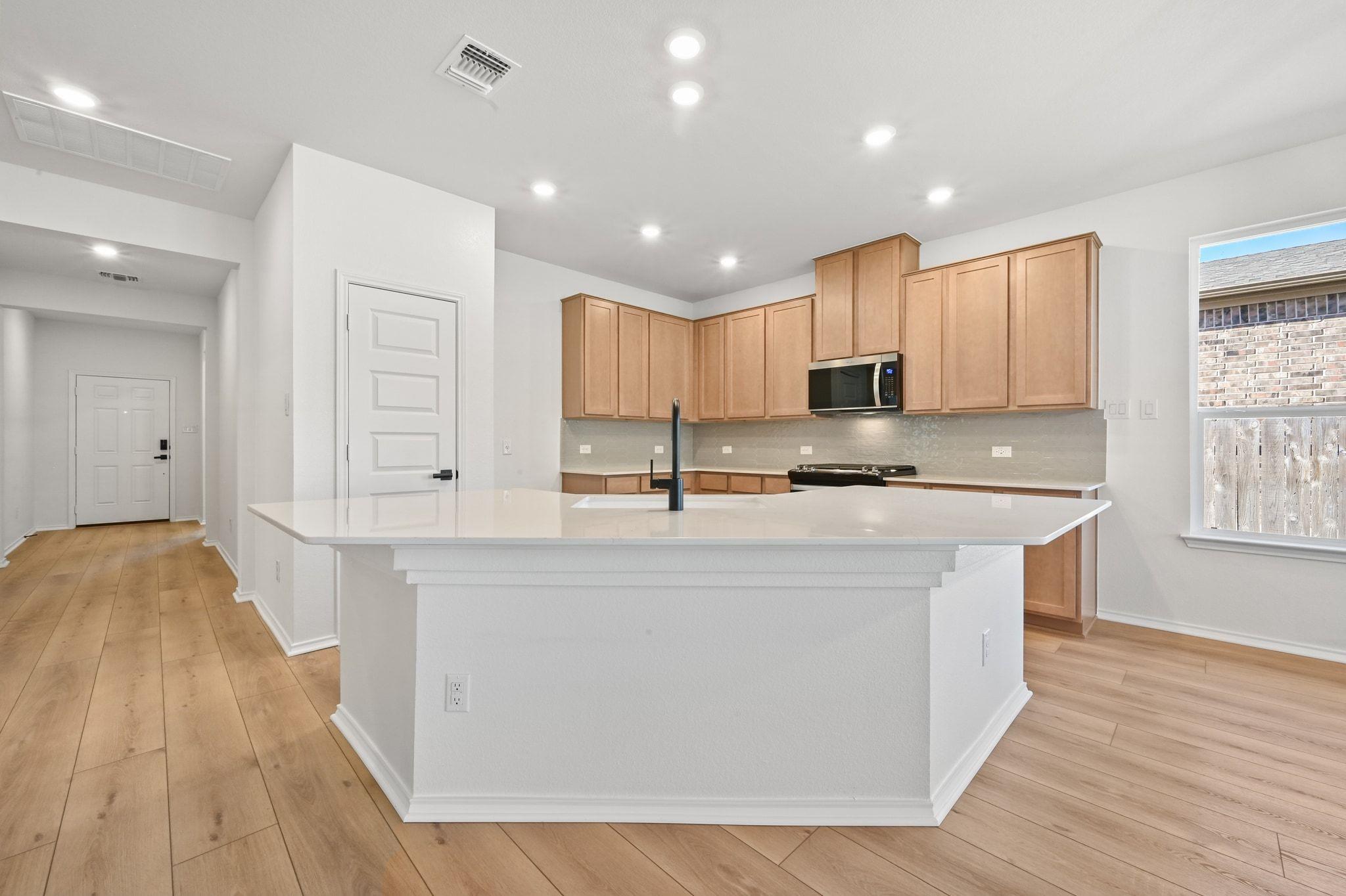 4649 Teverola Dr, Round Rock, TX 78665