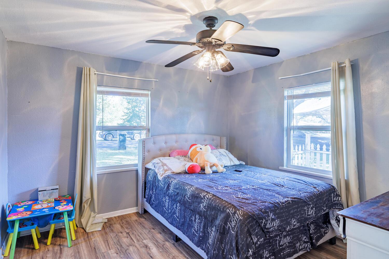 112 Maynard St, Bastrop, TX 78602