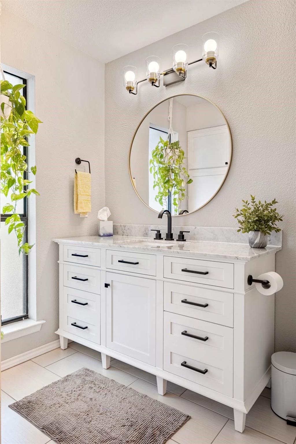 5602 Woodrow Ave # 204, Austin, TX 78756