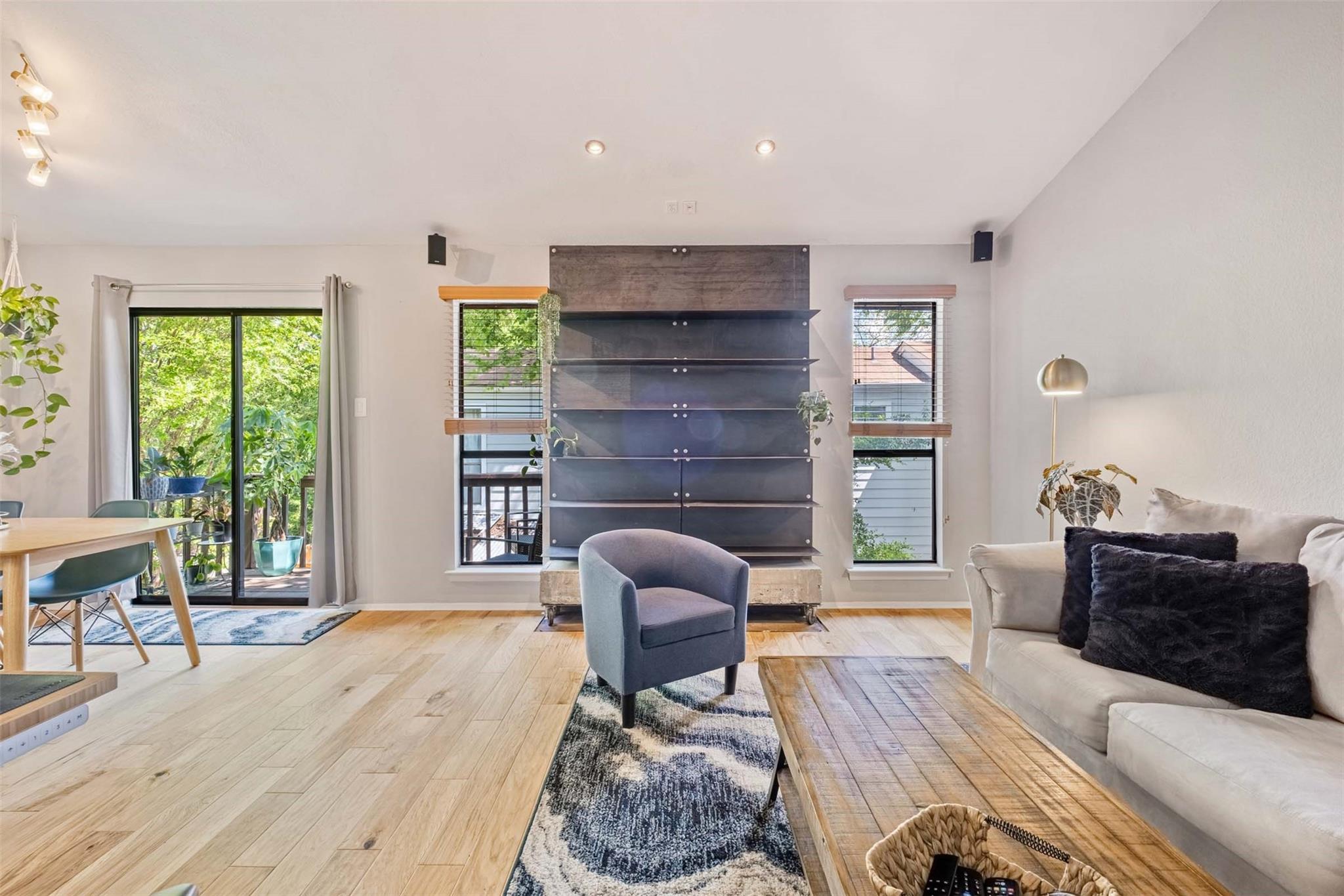 5602 Woodrow Ave # 204, Austin, TX 78756