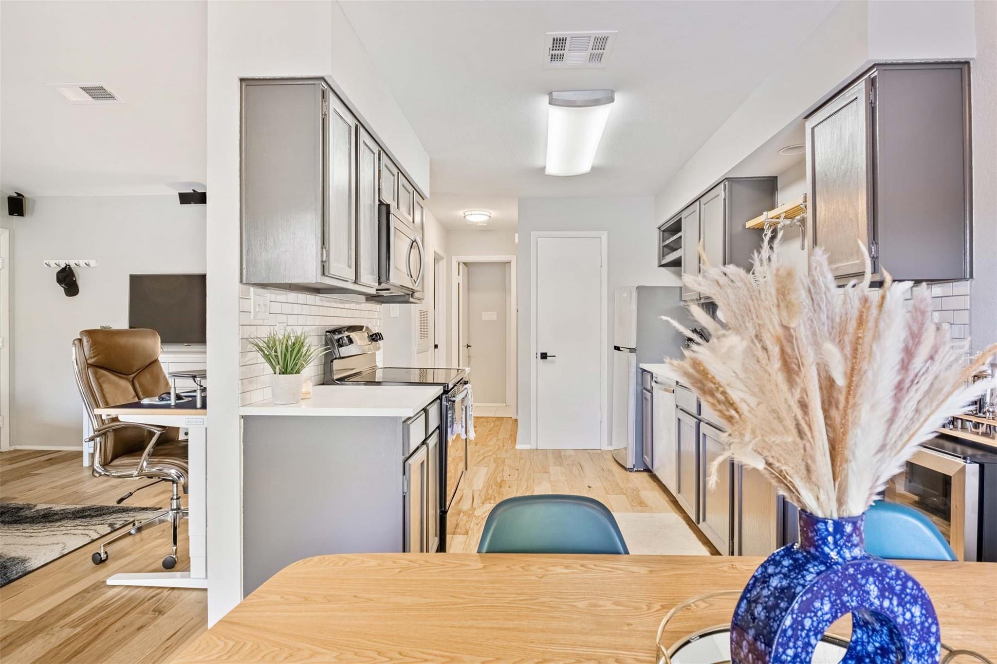 5602 Woodrow Ave # 204, Austin, TX 78756