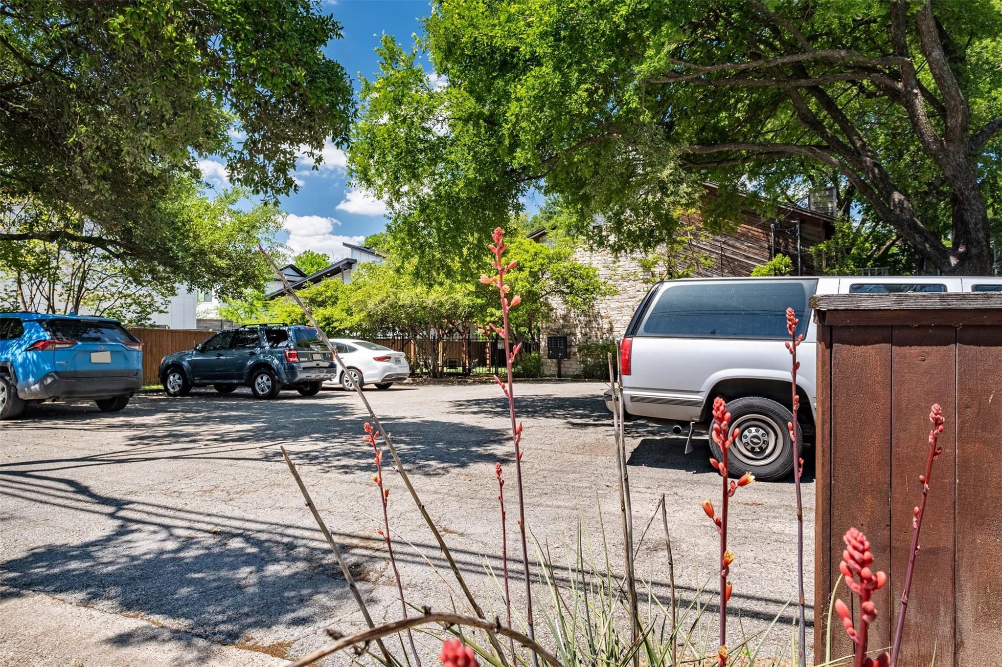 5602 Woodrow Ave # 204, Austin, TX 78756