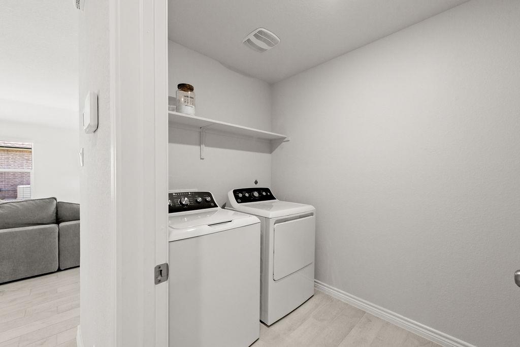 213 Gauge Rd, Thorndale, TX 76577