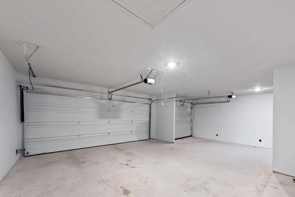 213 Gauge Rd, Thorndale, TX 76577