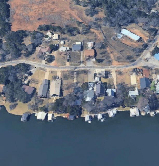 712 Sandy Mountain Dr, Llano, TX 78643