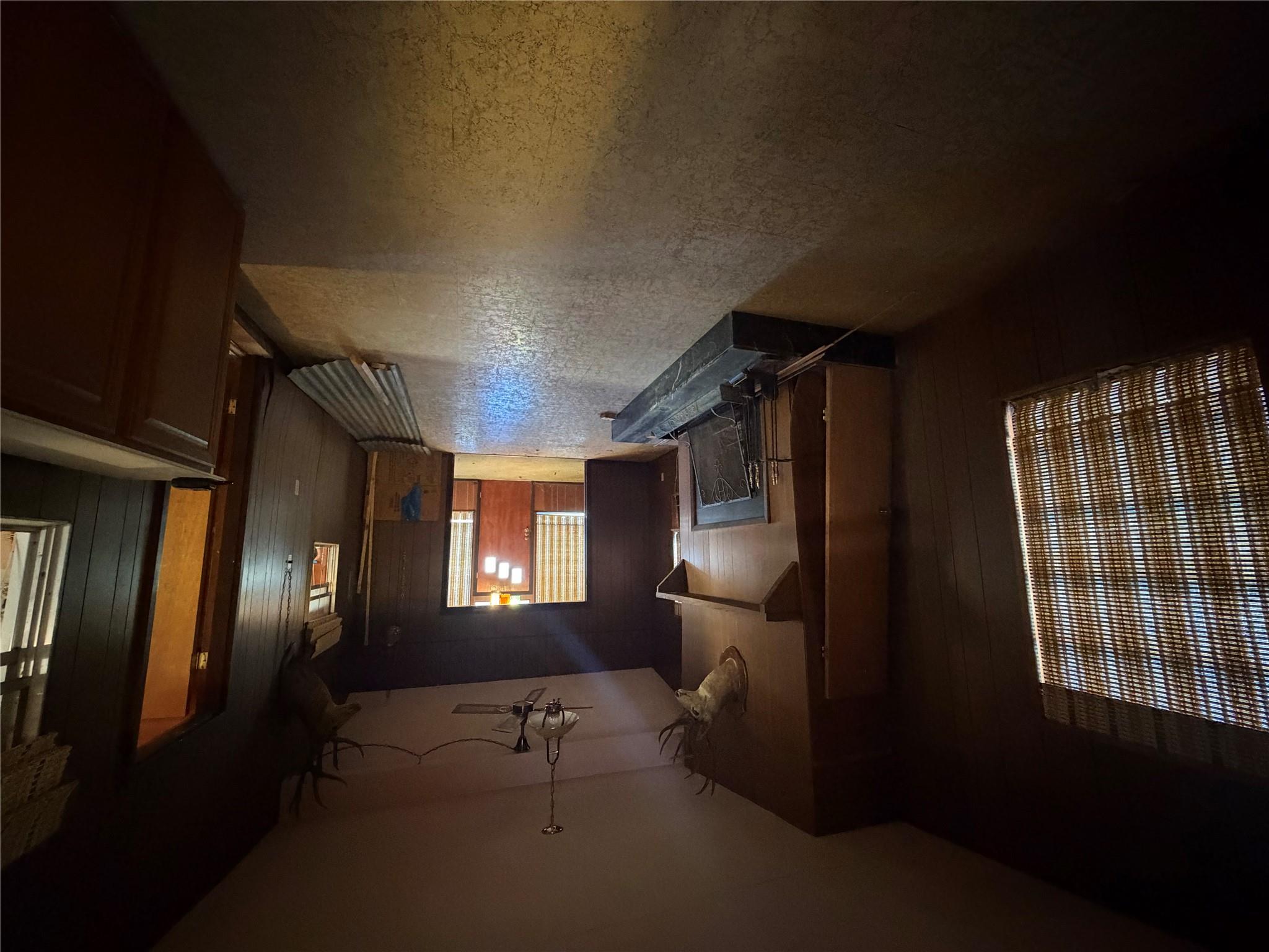 712 Sandy Mountain Dr, Llano, TX 78643