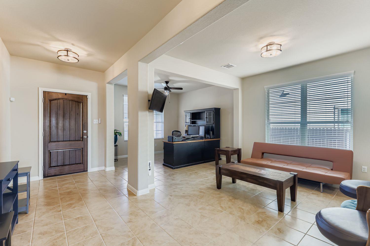 19433 Colgin Dr, Pflugerville, TX 78660