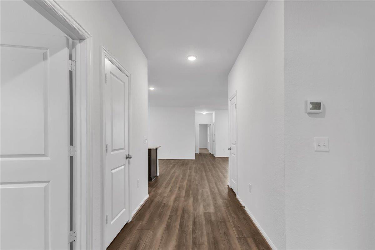 209 Oldbridge Dr, Hutto, TX 78634