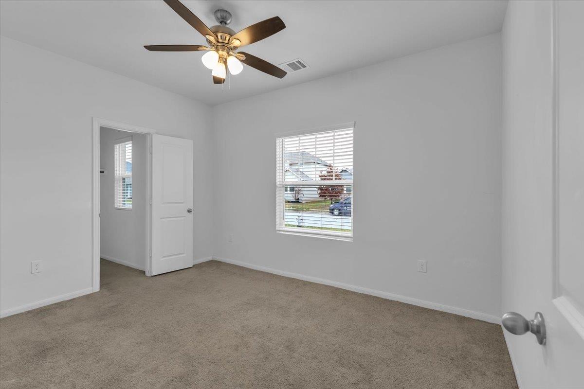 209 Oldbridge Dr, Hutto, TX 78634