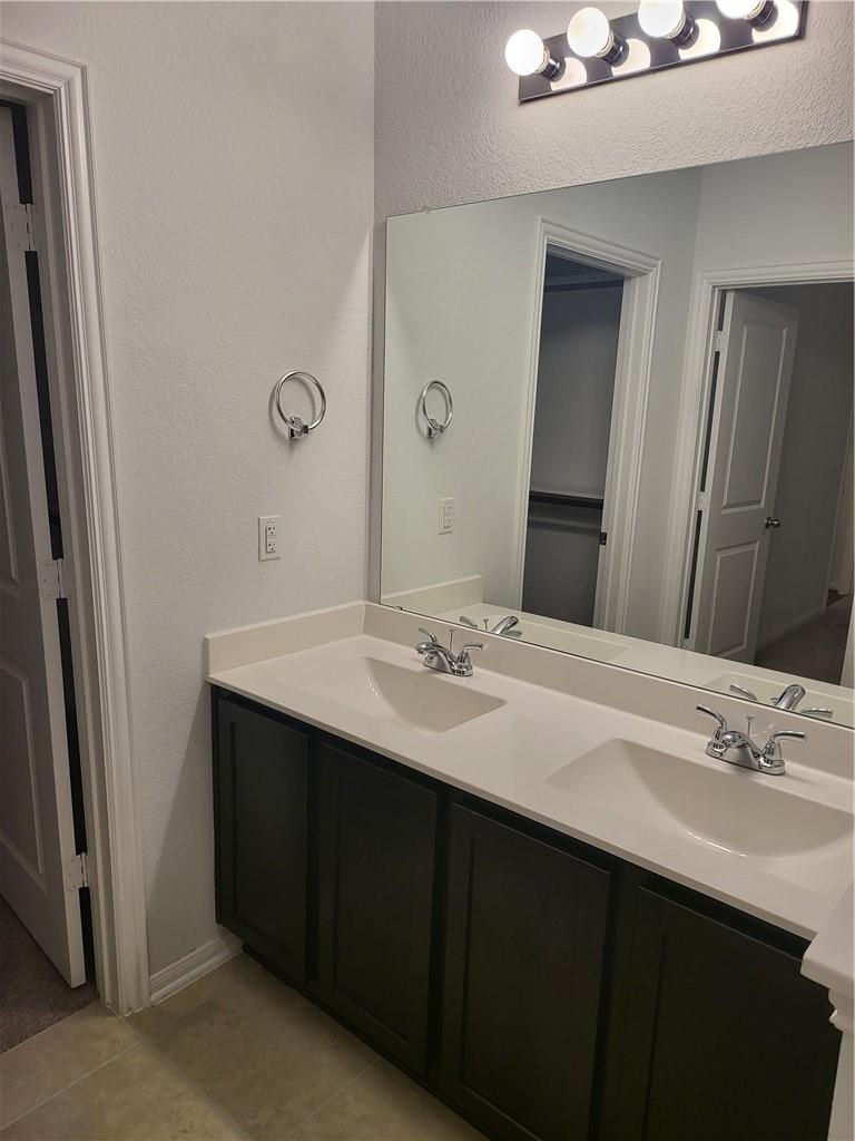 209 Oldbridge Dr, Hutto, TX 78634