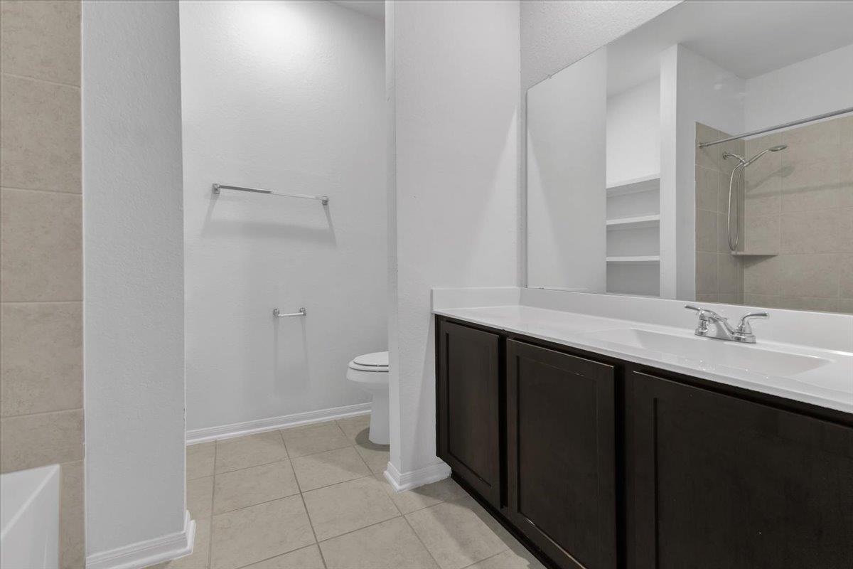 209 Oldbridge Dr, Hutto, TX 78634