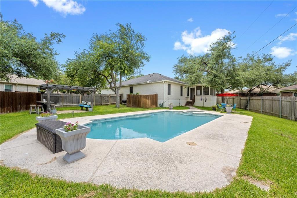 4103 Natural Bridge Ct, Round Rock, TX 78681