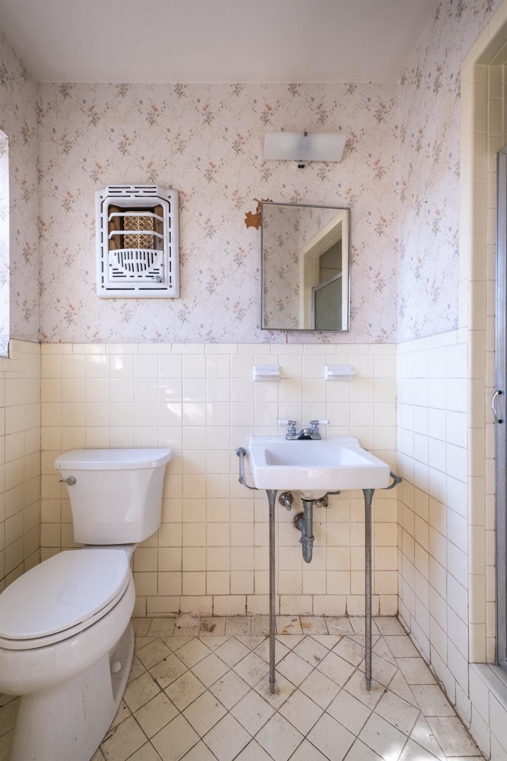 1616 Sunnyvale St, Austin, TX 78741