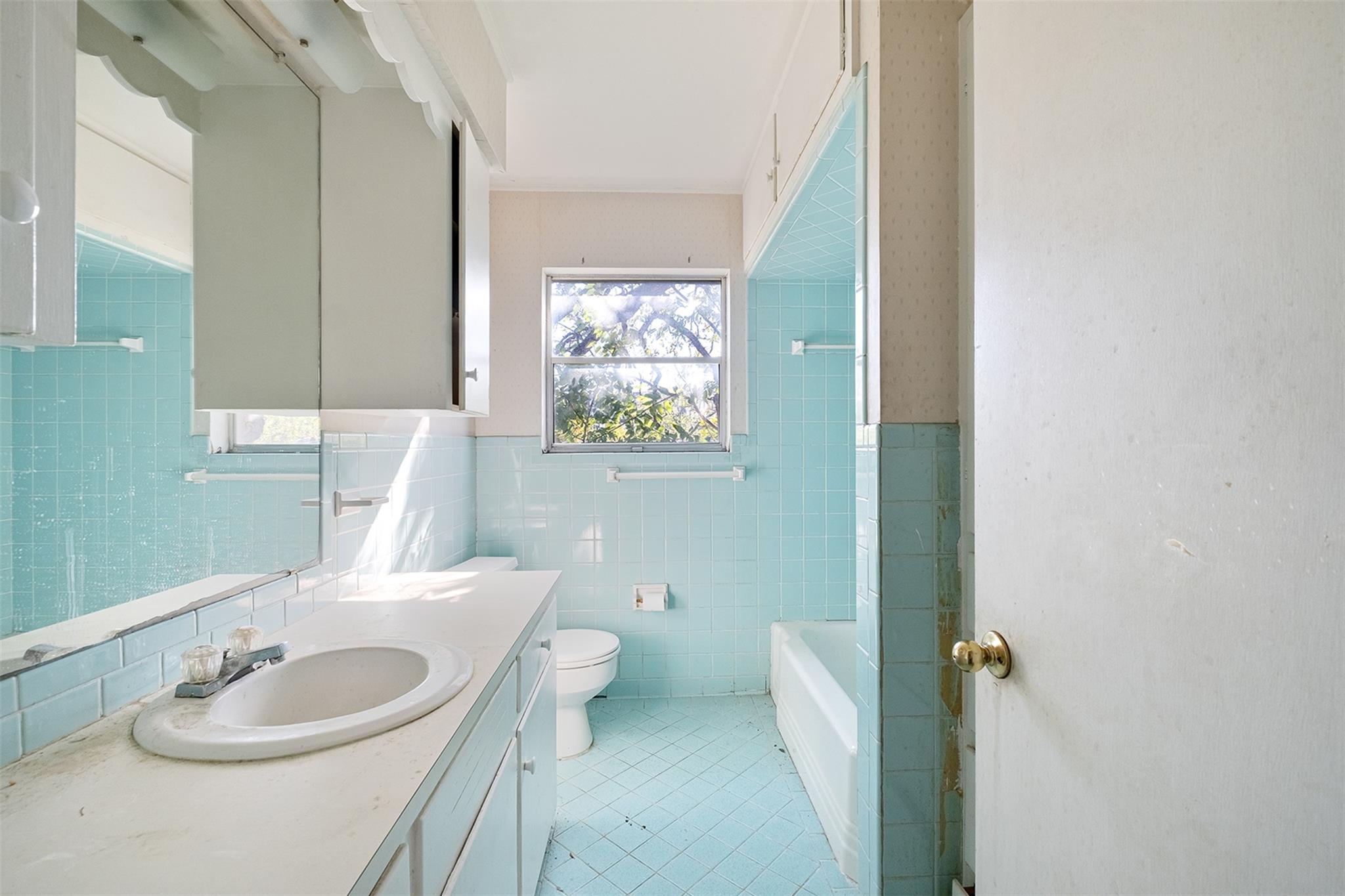 1616 Sunnyvale St, Austin, TX 78741