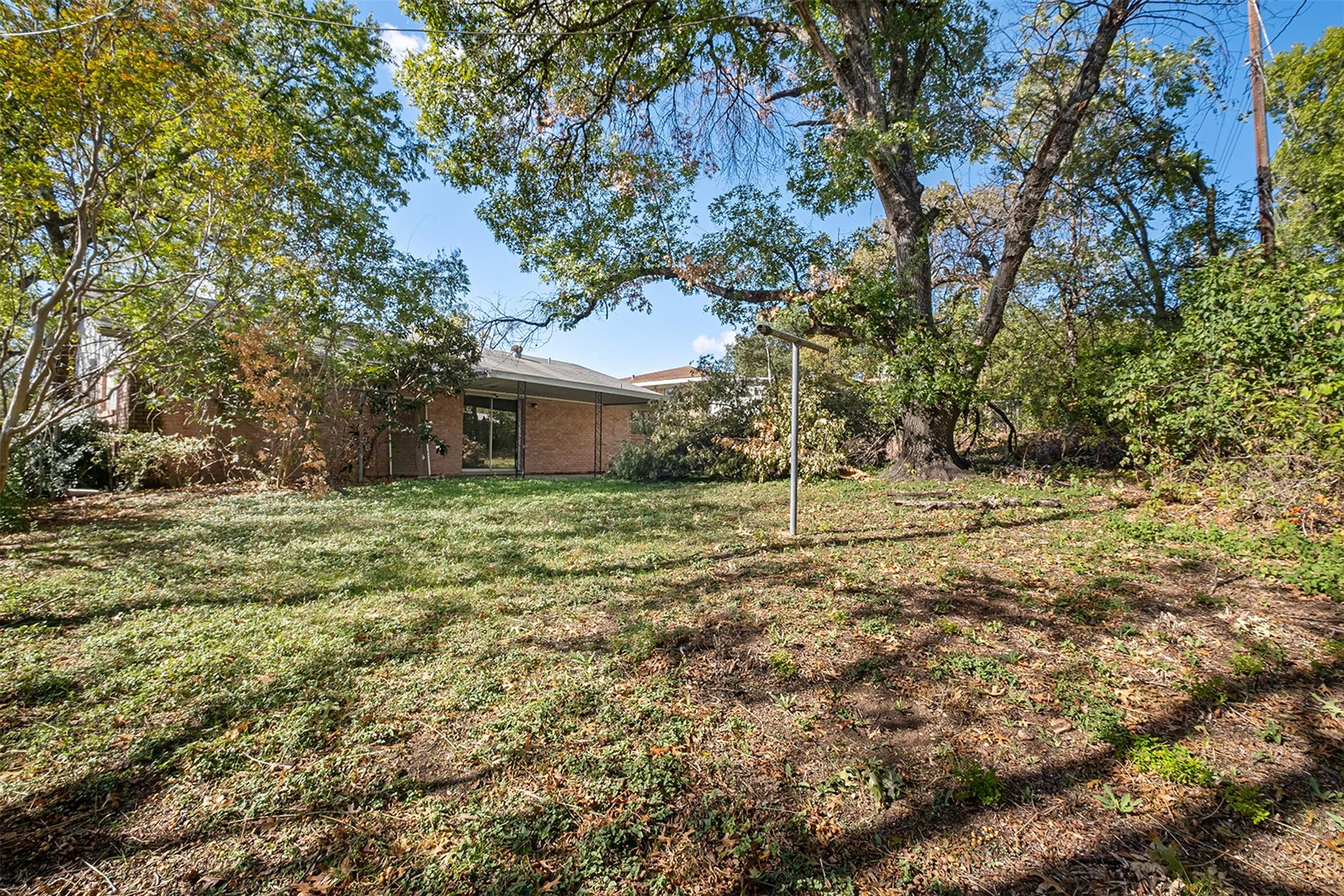 1616 Sunnyvale St, Austin, TX 78741