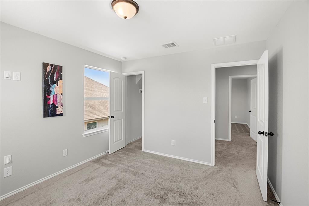 117 W Point Way, Elgin, TX 78621