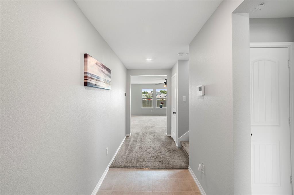 117 W Point Way, Elgin, TX 78621