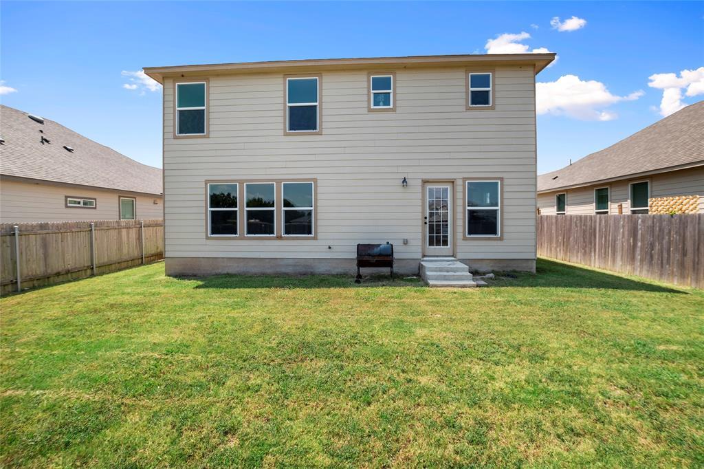 117 W Point Way, Elgin, TX 78621