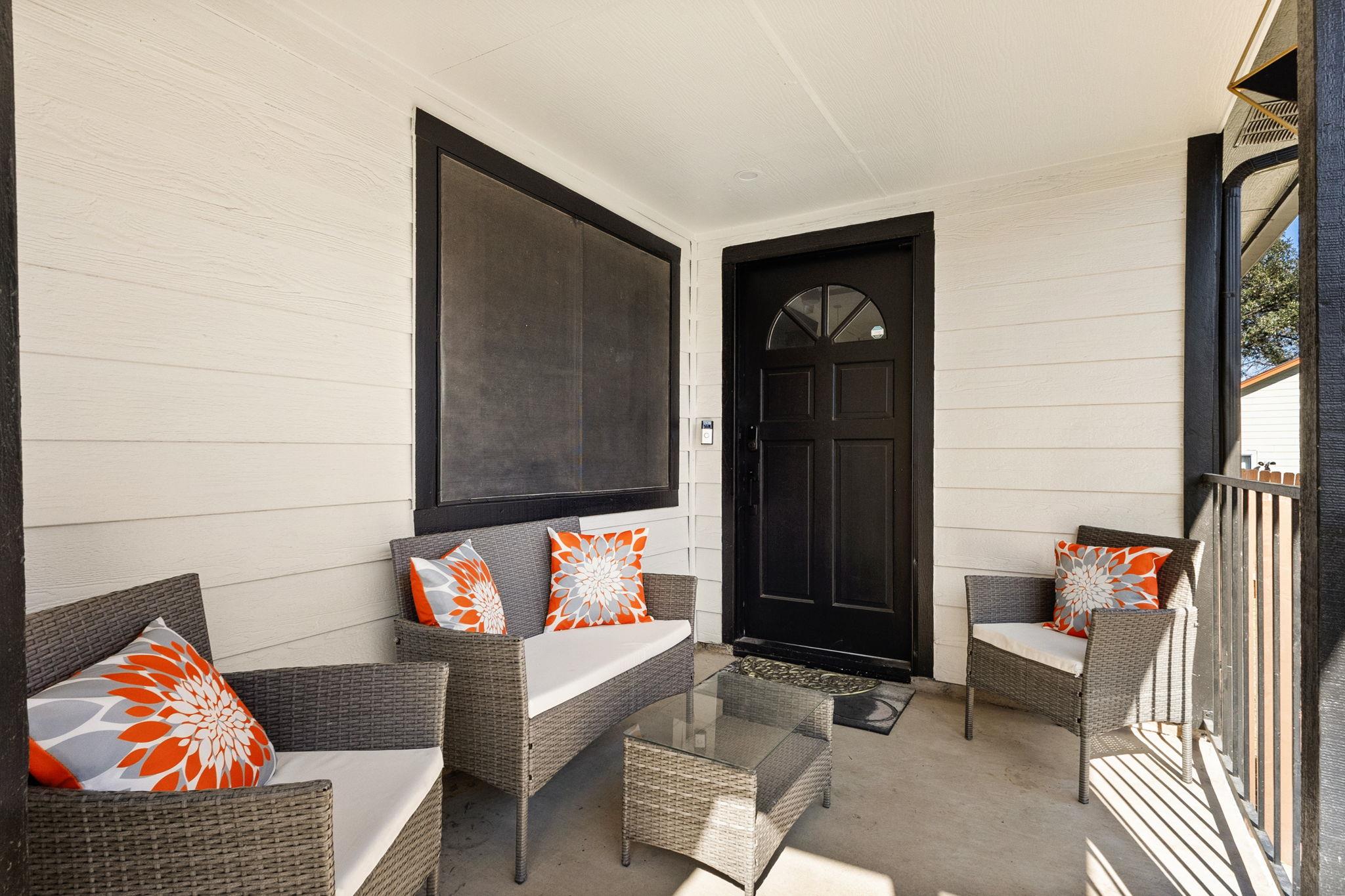 5400 S Alexis Cv S, Austin, TX 78741